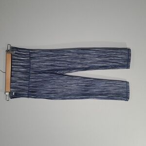 GapFit pants women's sz xs blue white abstract vertical lines activewear…